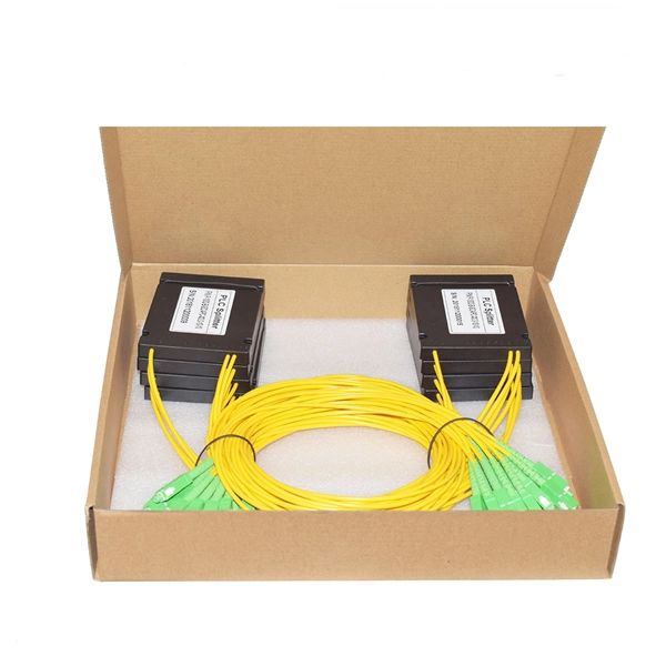 Secondary grounding of the secondary distribution box