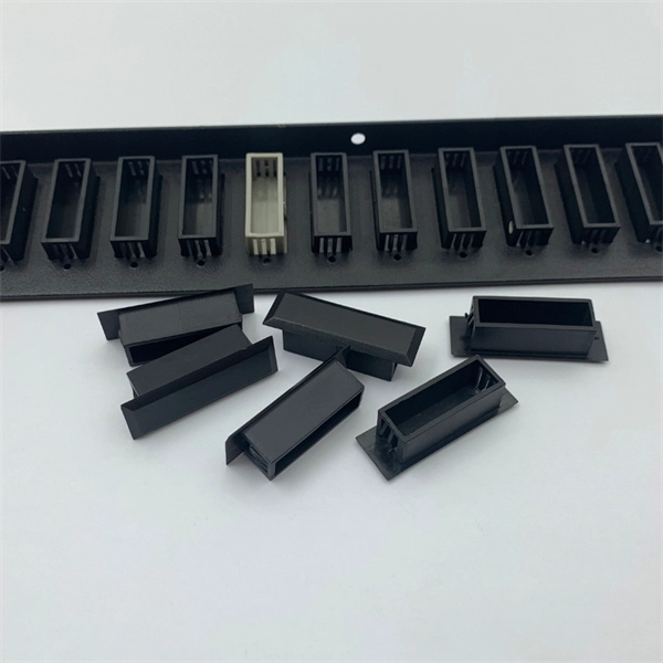 San Marino Telecom-Grade Router with Low Temperature Resistance