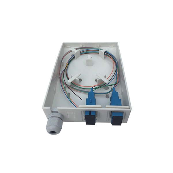 Distance between distribution box and grounding busbar