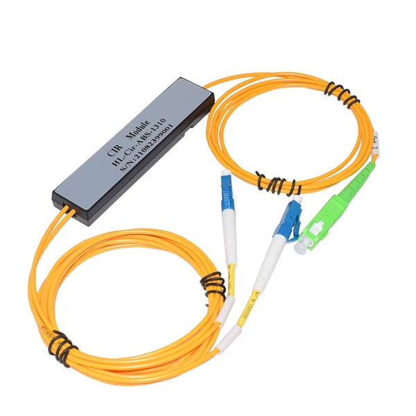 Shared support for cable trays